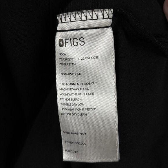 FIGS Scrub Set Sz XXL Catarina Scrub Top Kade Cargo Pants Black Technical - Picture 8 of 15